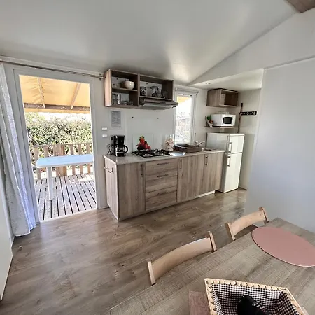 Campingplatz Mobilhome 4 Etoiles S16 Sète